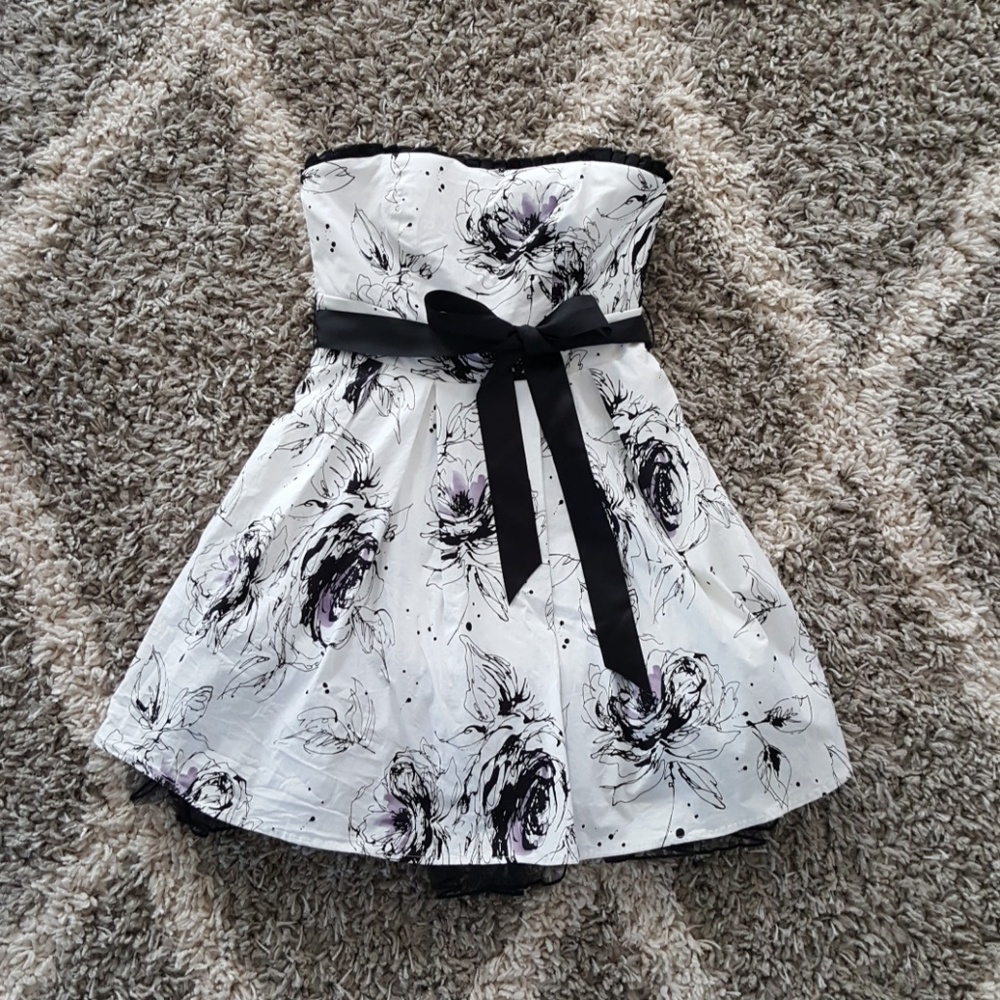 White, black and lavender floral dress